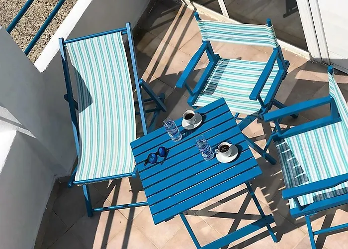 Stella's In Holiday home *